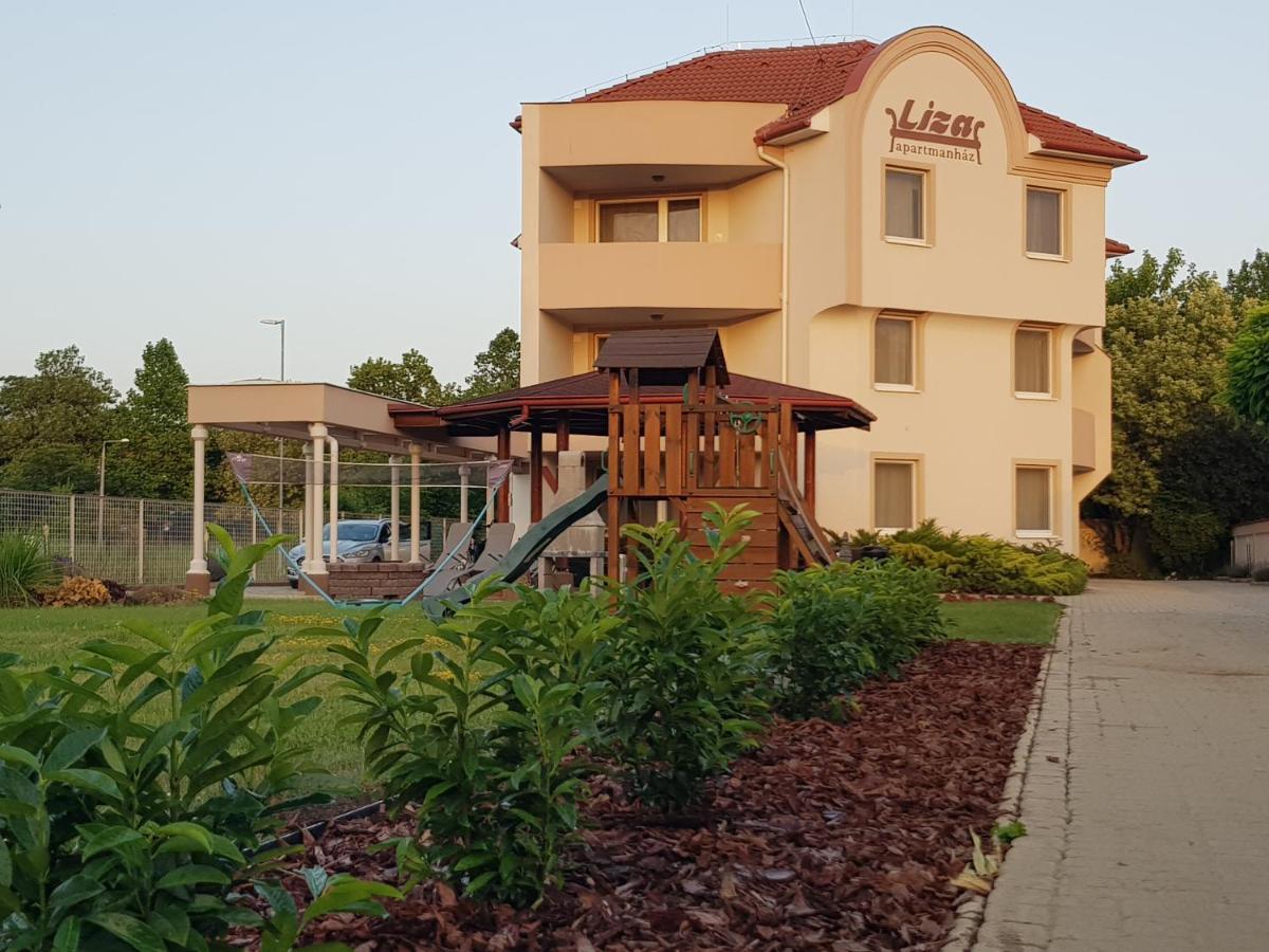 Liza Apartmanok Hajduszoboszlo Exterior photo