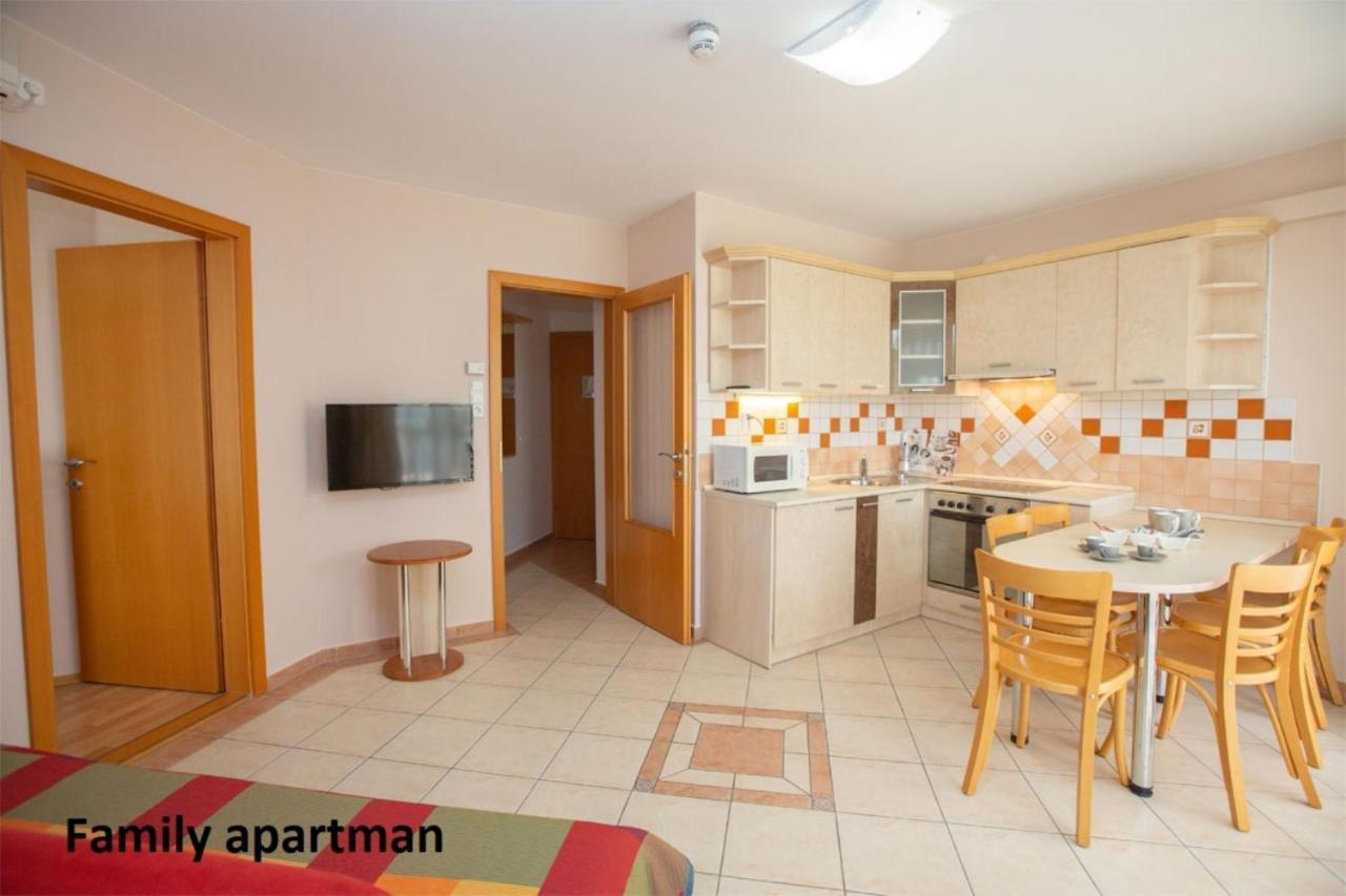 Liza Apartmanok Hajduszoboszlo Exterior photo